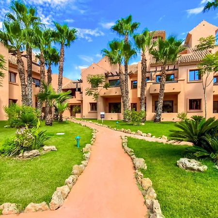 Lovely Apartment In Los Alcazares With Kitchen Exteriör bild