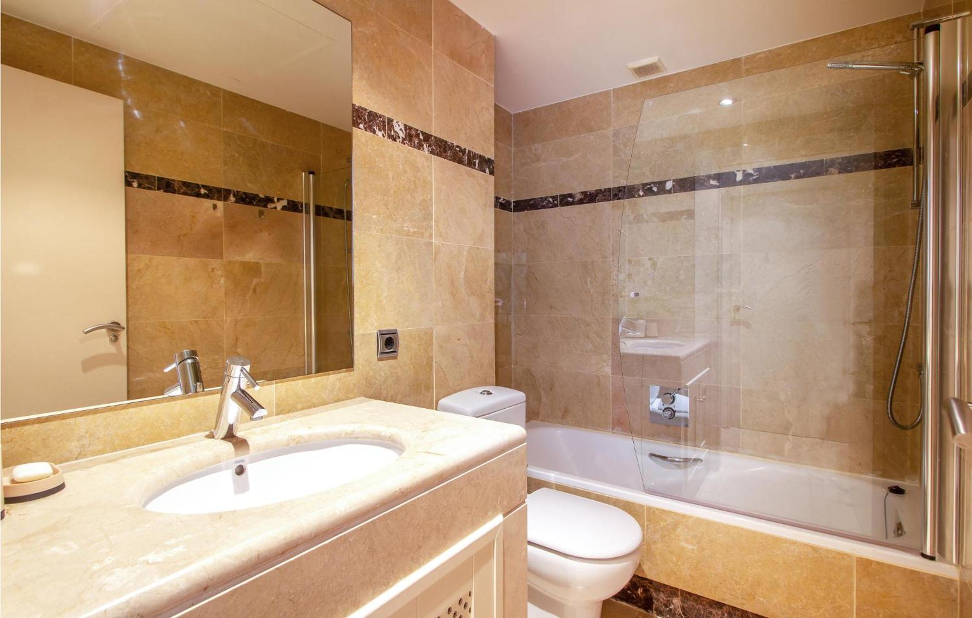 Lovely Apartment In Los Alcazares With Kitchen Exteriör bild