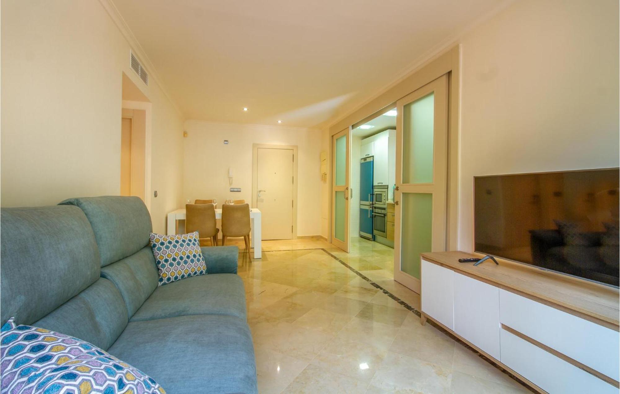 Lovely Apartment In Los Alcazares With Kitchen Exteriör bild